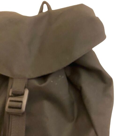 Home Depot Black and Grey Overflap Backpack NWOT - Picture 3 of 14